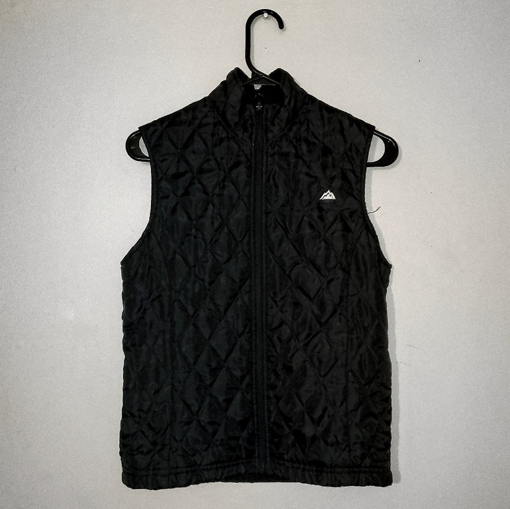 Fitted Black Fall Vest